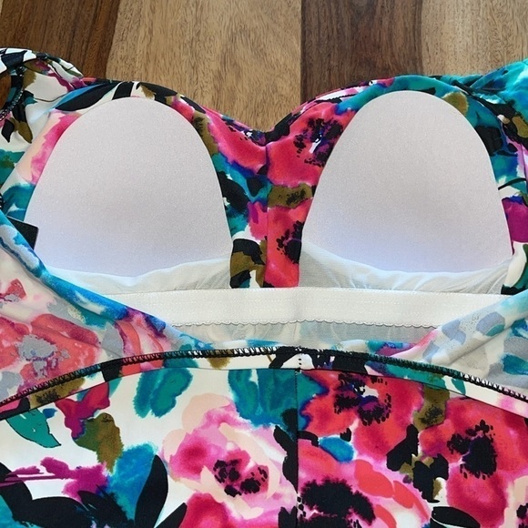 Maxine Of Hollywood Teal And Fuchsia Floral One Piece Swimsuit - Picture 4 of 6
